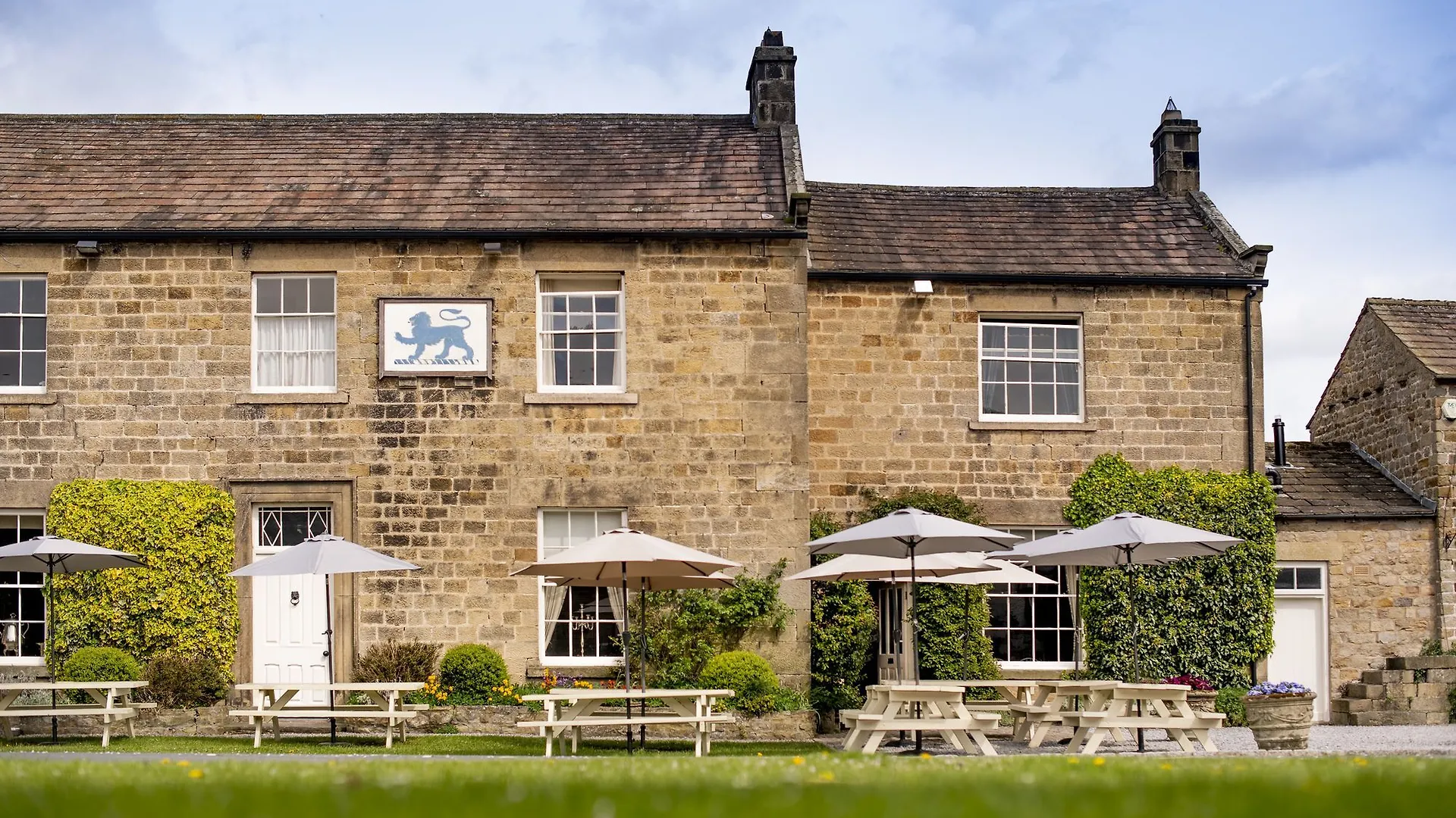 Inn The Blue Lion Hotel Leyburn